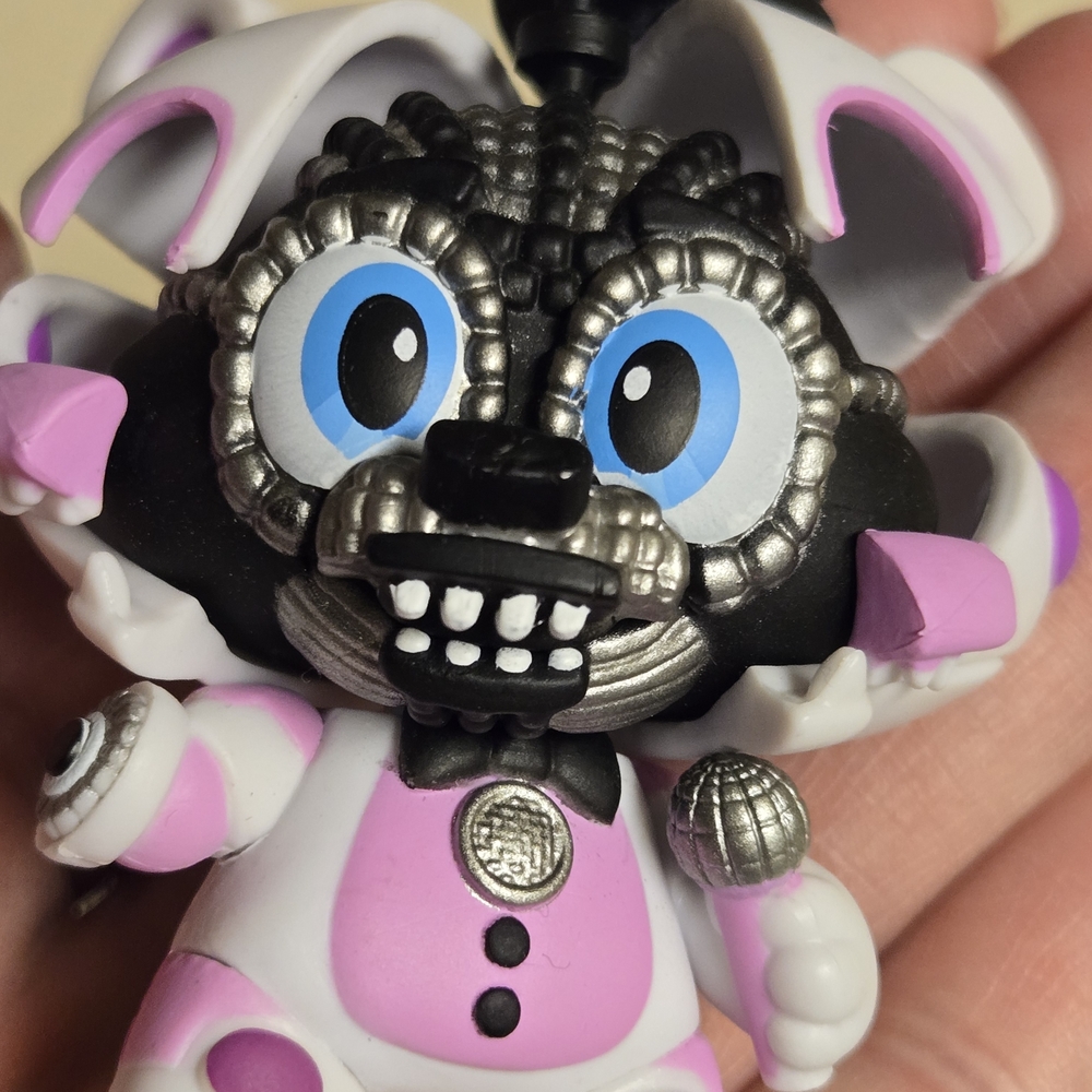 Five Nights at Freddy's Mystery Mini Jumpscare Funtime Freddy 1/12 (Exclusive) - Picture 6 of 7